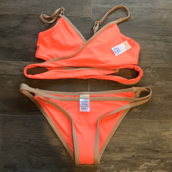 NWT L*space bikini - Picture 8 of 8